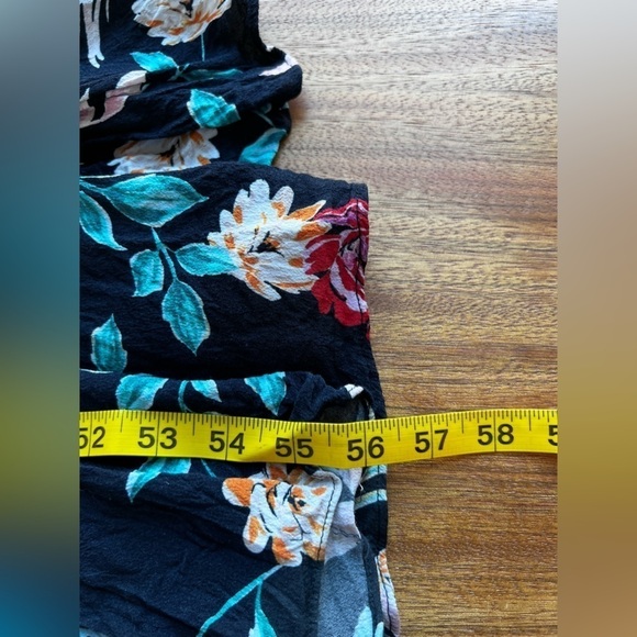 Lovers And Friends Kayla Floral-Print Wrap Maxi Dress Size small - Picture 16 of 16